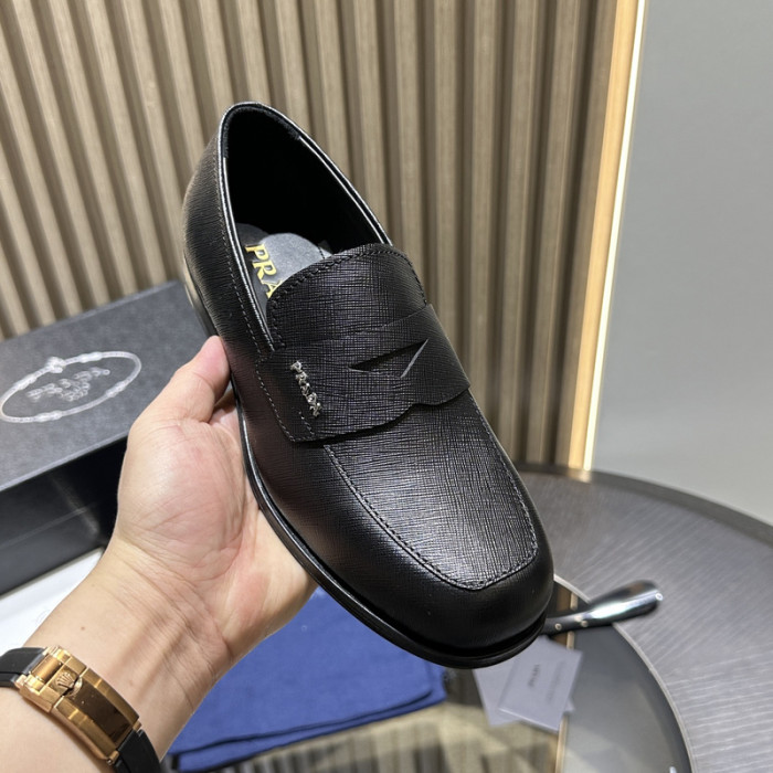 PR0DA LOAFERS