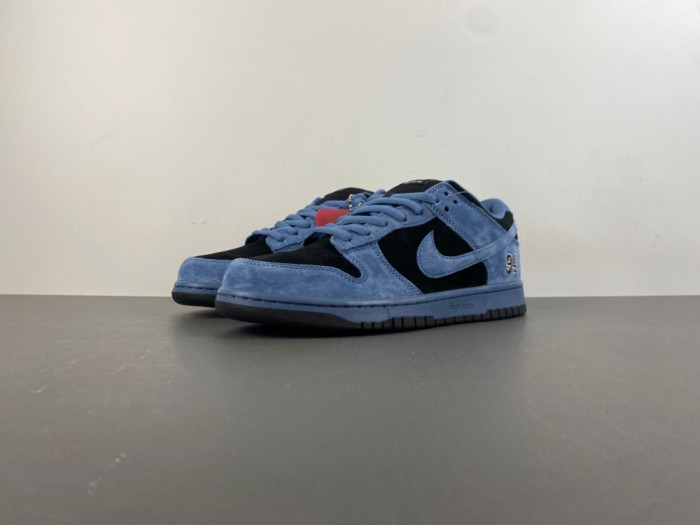 Nike SB Dunk Low “Blue Black” x S*pre HQ8487-400