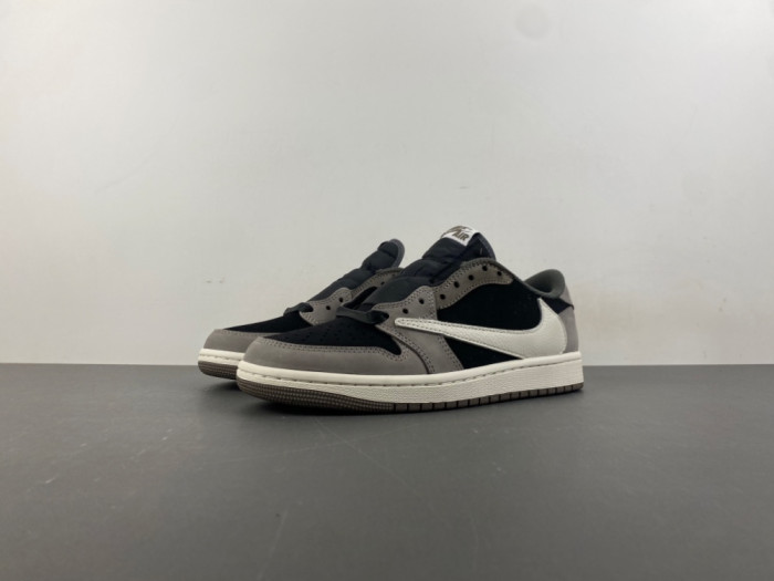 JORDAN 1 RETRO LOW OG SP TRAVIS SCOTT DM7866-001