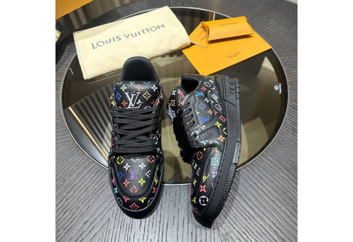 LV Trainer Sneaker
