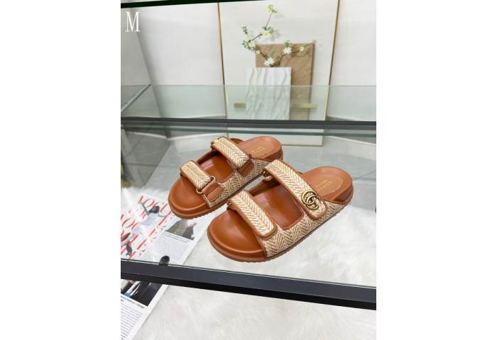 GUCC SANDALS