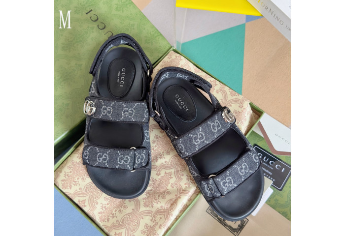 GUCC SANDALS