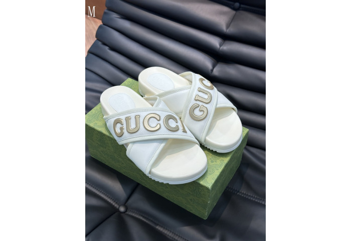 GUCC SANDALS