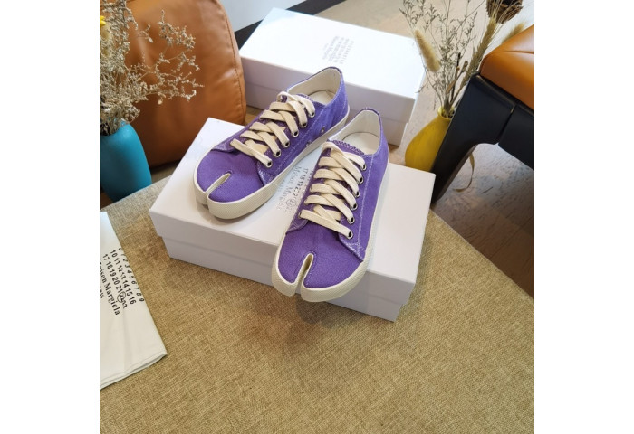 ma*s*n Ma*i*la tabi shoes