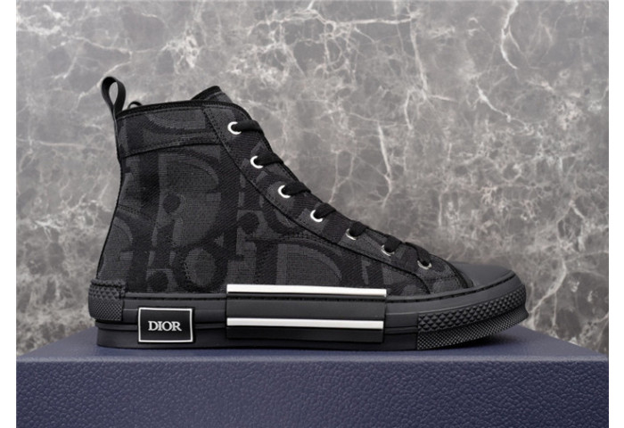 DIOR B23 Oblique Sneaker