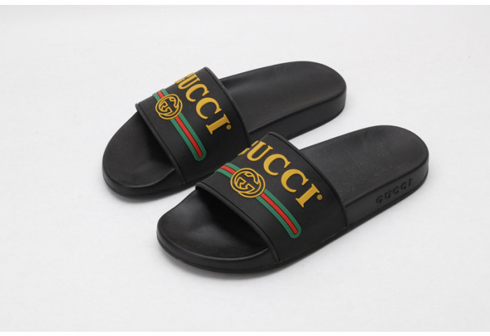 GUCC SANDALS
