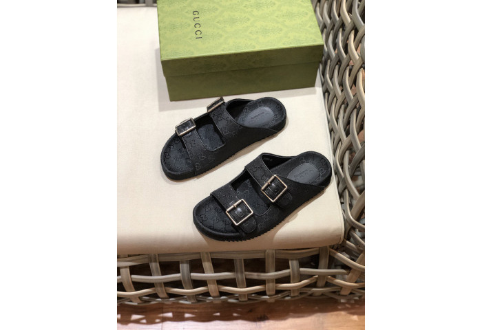 GUCC SANDALS