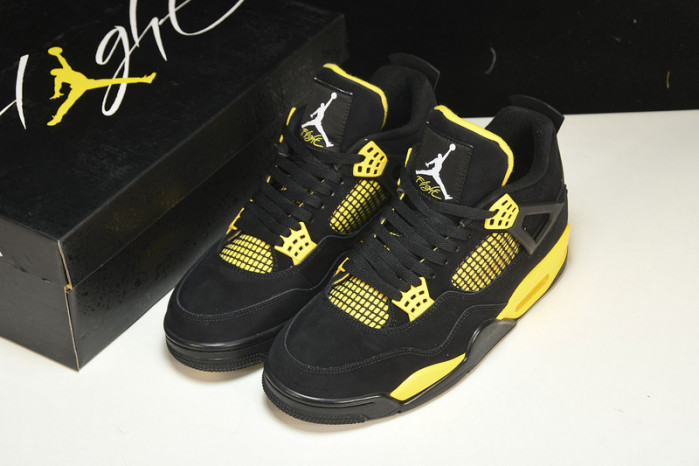air jordan 4 retro thunder (2023) version dh6927-017