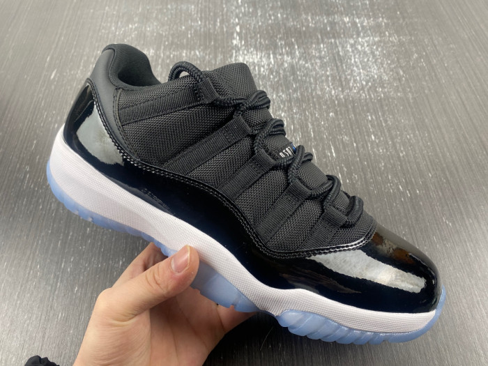 jordan 11 retro low space jam fv5104-004