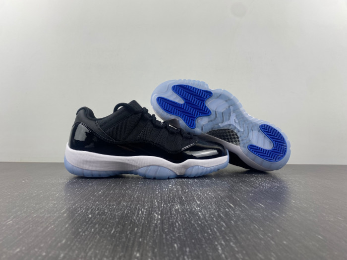 jordan 11 retro low space jam fv5104-004