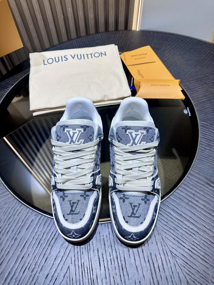LV Trainer Sneaker