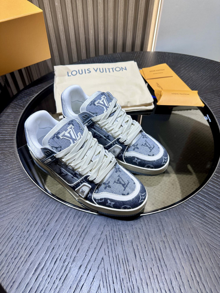 LV Trainer Sneaker
