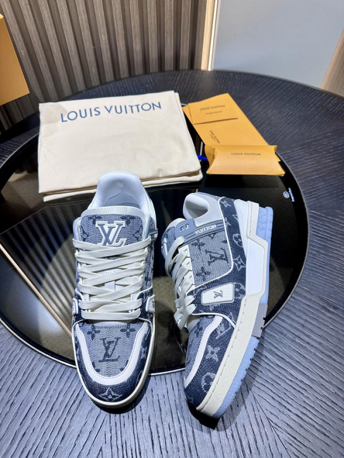 LV Trainer Sneaker