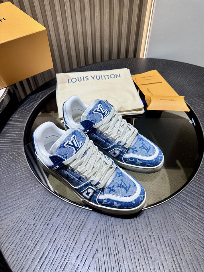 LV Trainer Sneaker
