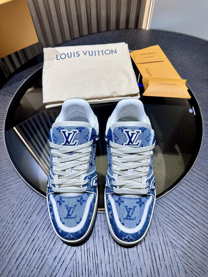 LV Trainer Sneaker
