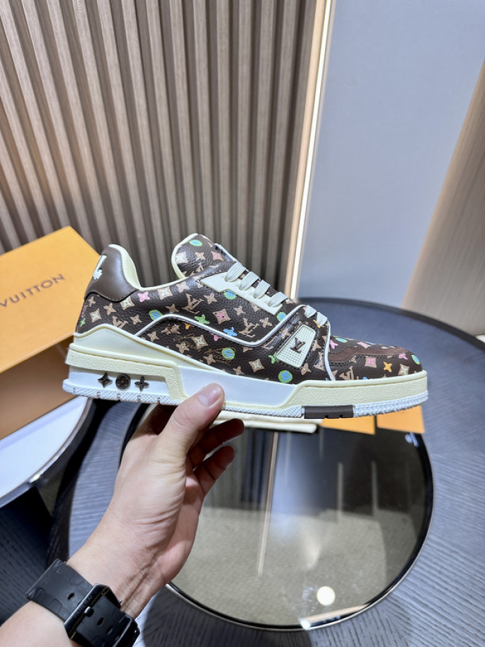 LV Trainer Sneaker