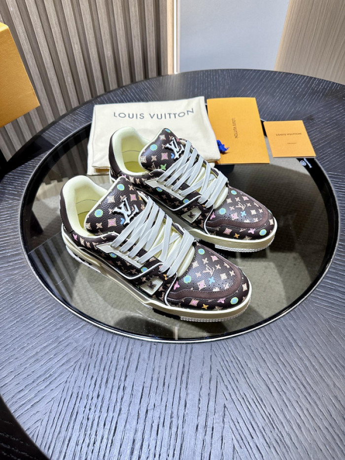 LV Trainer Sneaker