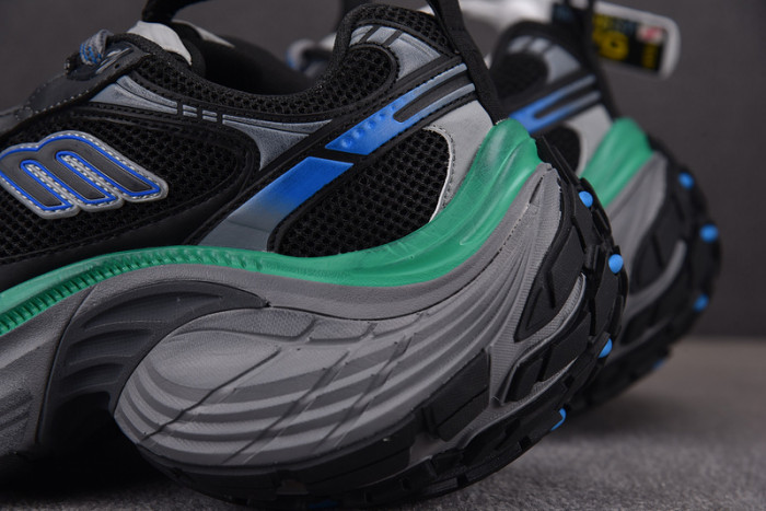 Balenciaga 6XL Sneaker