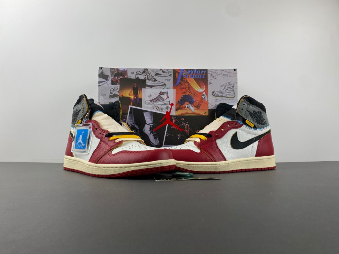Air Jordan 1 High OG “Chicago” x Union LA HV8563-600