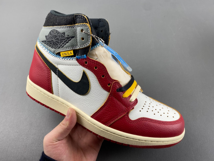 Air Jordan 1 High OG “Chicago” x Union LA HV8563-600