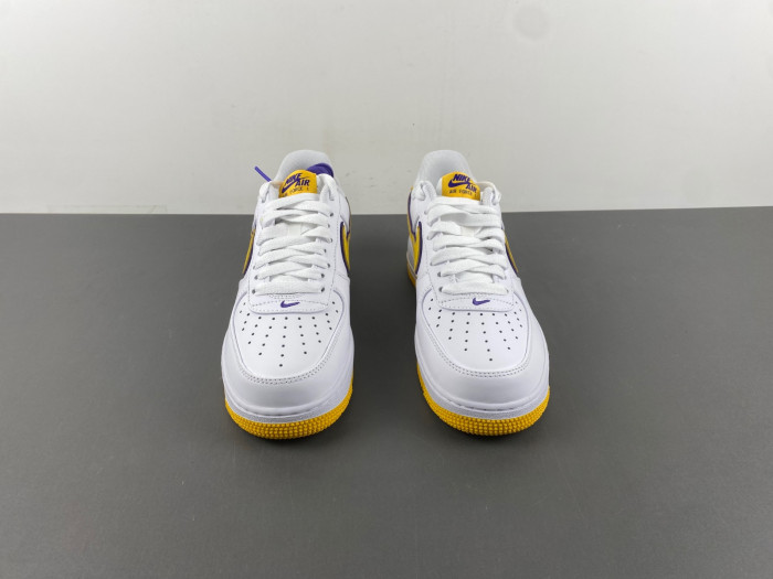 Kobe Bryant x Nike Air Force 1 Low FZ1151-100