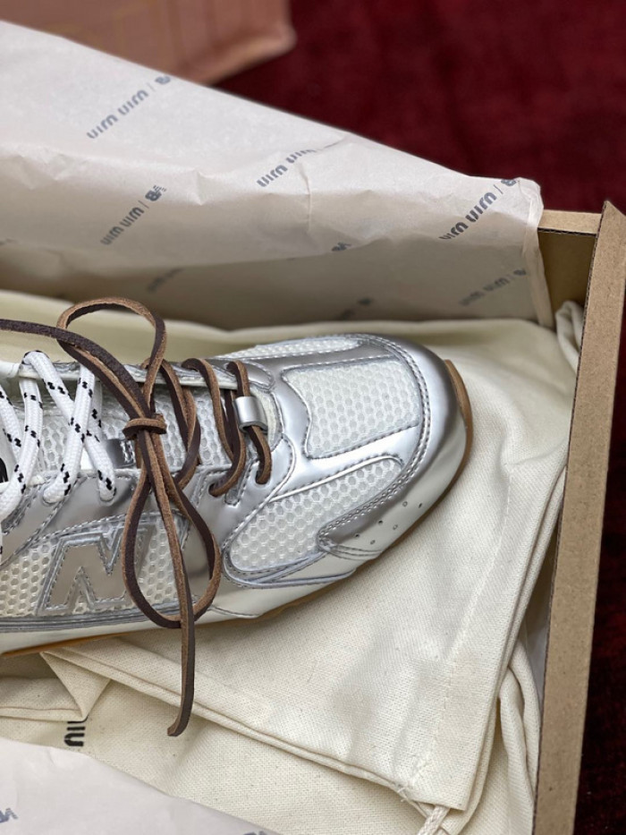 NEW BALANCE X MIUMIU SNEAKER