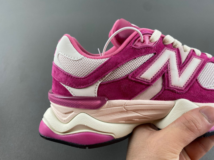 New Balance 9060 Fuchsia Pink