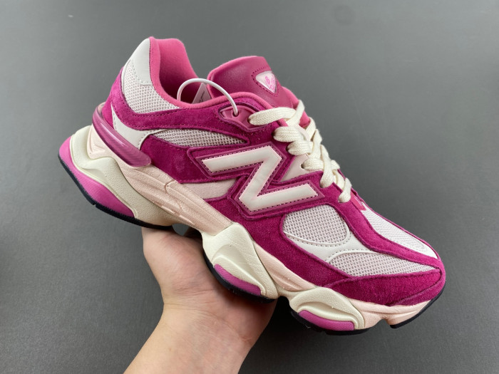 New Balance 9060 Fuchsia Pink