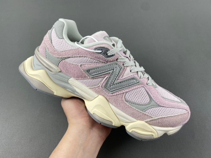 New Balance 9060 December Sky