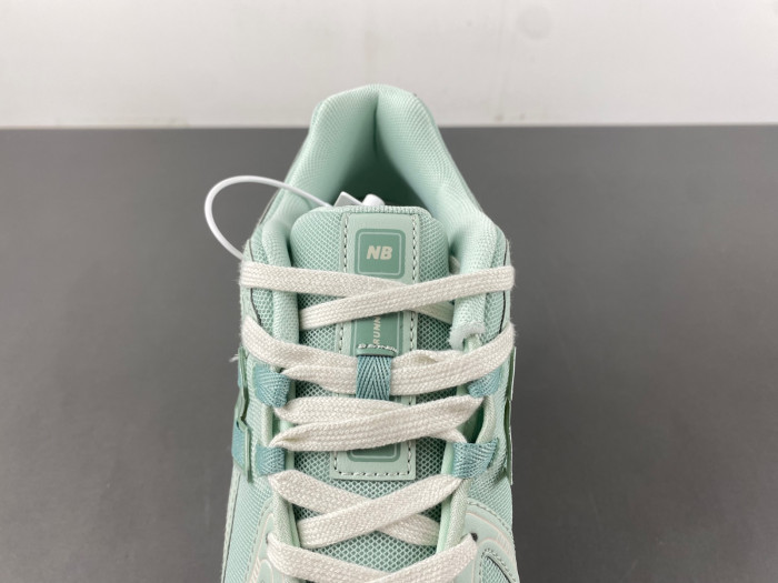 New Balance 1906R Jade Green