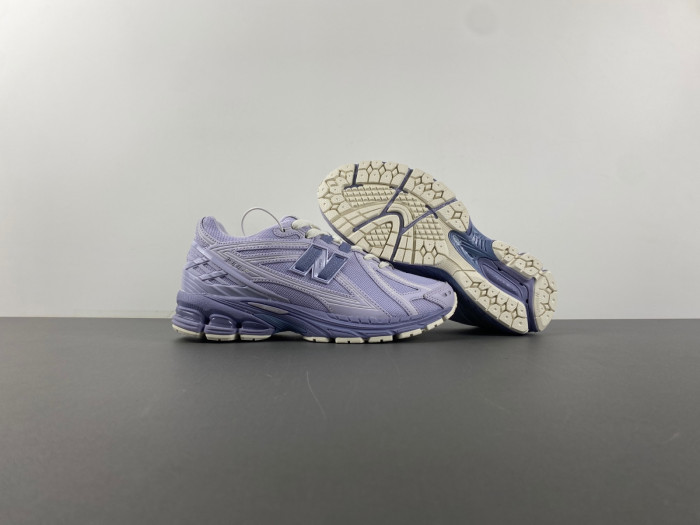 New Balance 1906R Lilac Purple