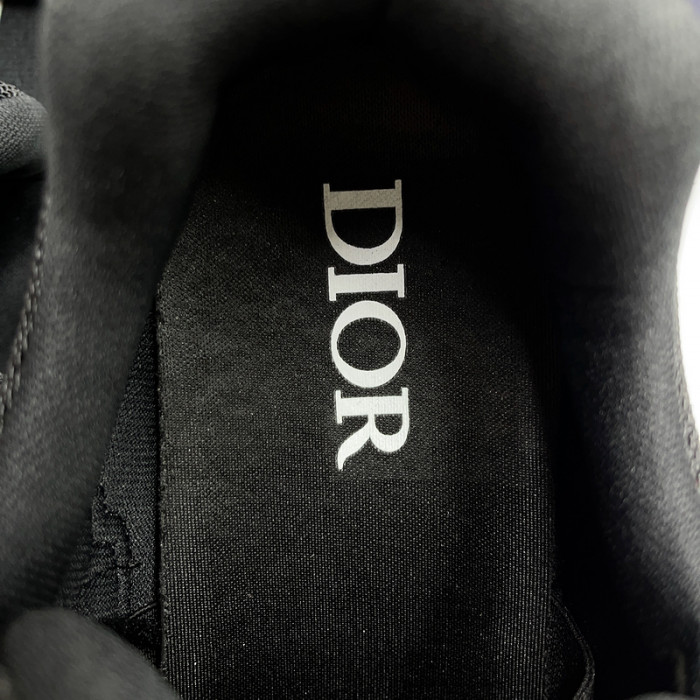 DIOR B30 SNEAKER