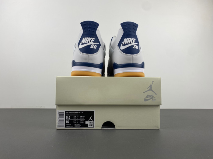 Jordan 4 Retro SB Navy DR5415-100