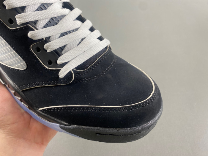 Air Jordan 5 “Black Metallic Reimagined” (2025)