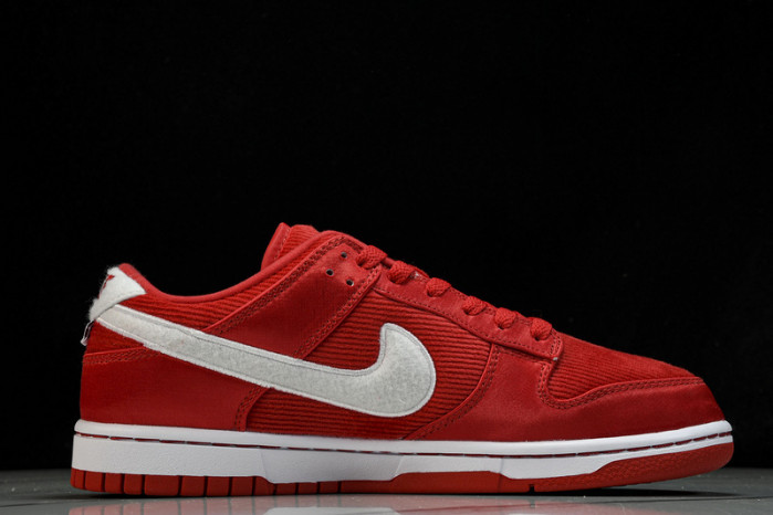 nike dunk low valentine