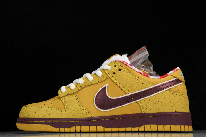 nike sb dunk low yellow lobster 313170-137566