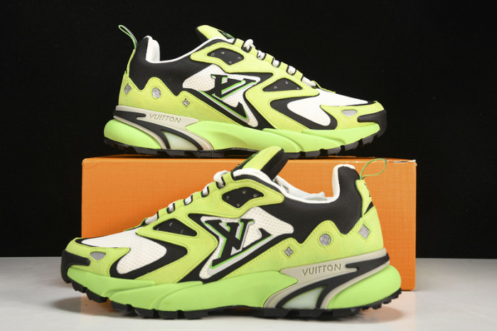 lv runner tatic sneaker