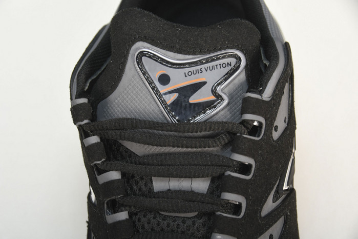 lv runner tatic sneaker