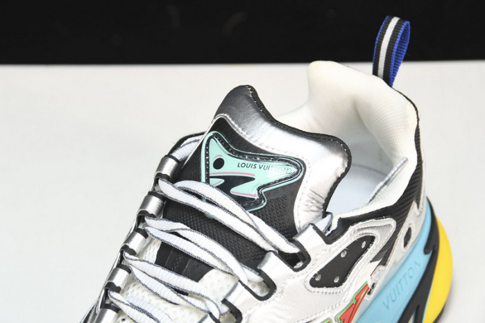 lv runner tatic sneaker