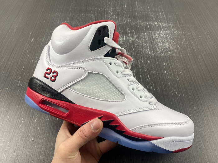air jordan 5 retro fire red (2024) 136027-120