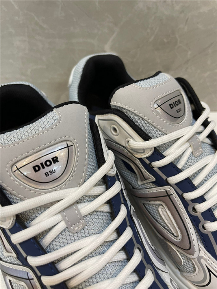 D*or b30 sneaker