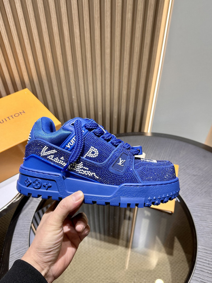 LV TRAINER MAXI