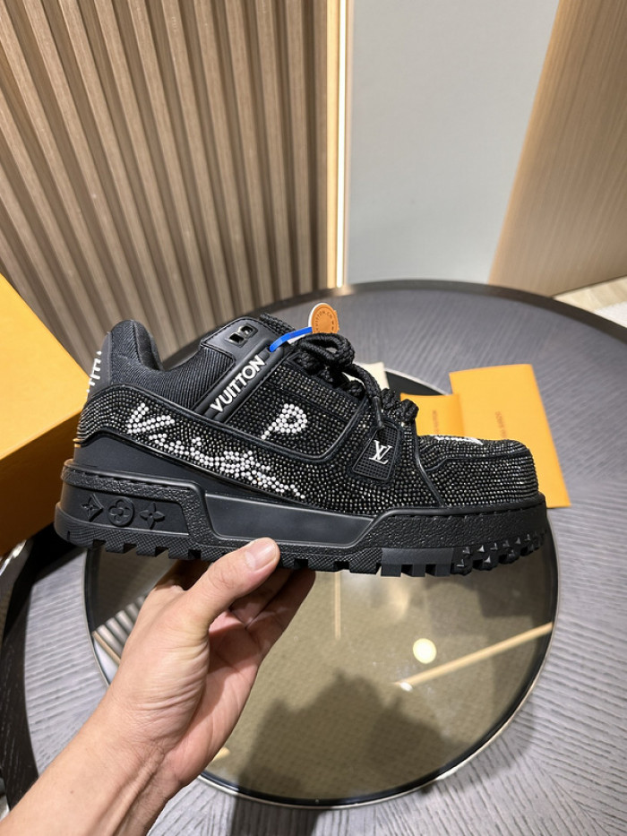LV TRAINER MAXI