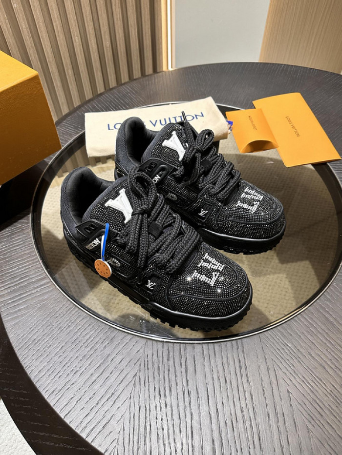 LV TRAINER MAXI