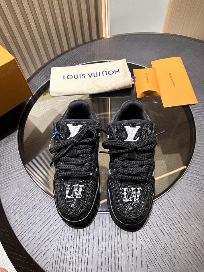 LV TRAINER MAXI