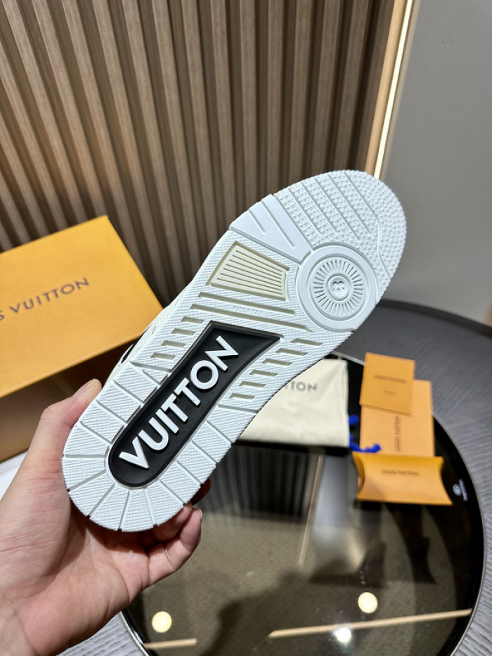 LV Trainer Sneaker