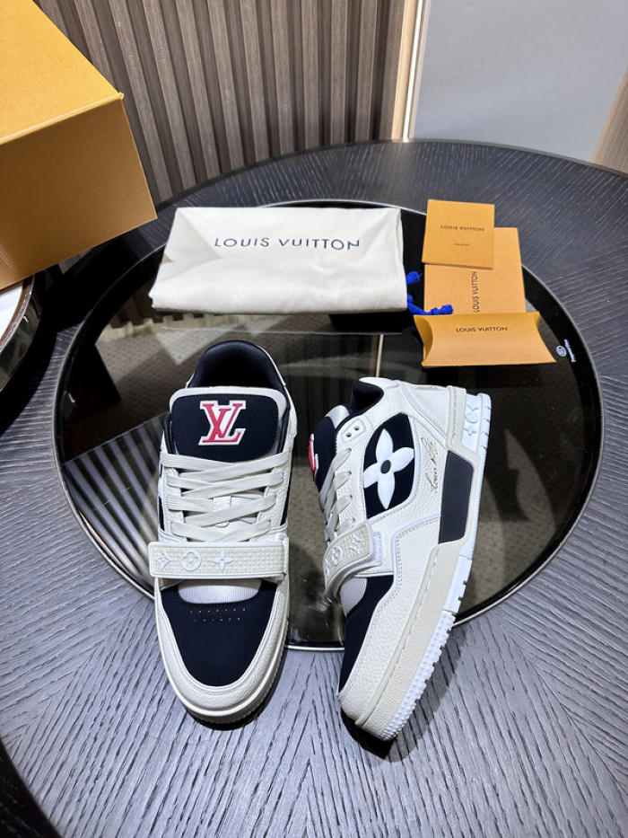 LV Trainer Sneaker