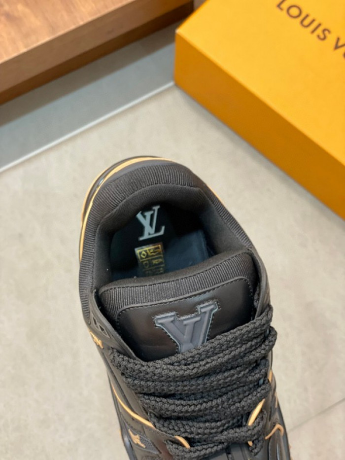 LV TRAINER MAXI