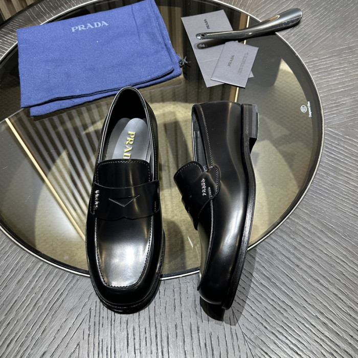 PR0DA LOAFERS