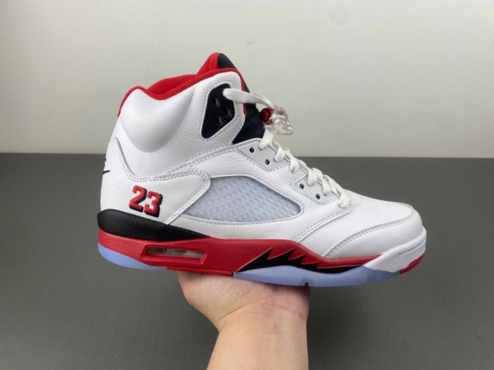 Jordan 5 Retro Fire Red Black Tongue (2025)